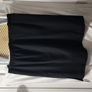 Women's black skirt 24W Laura Scott